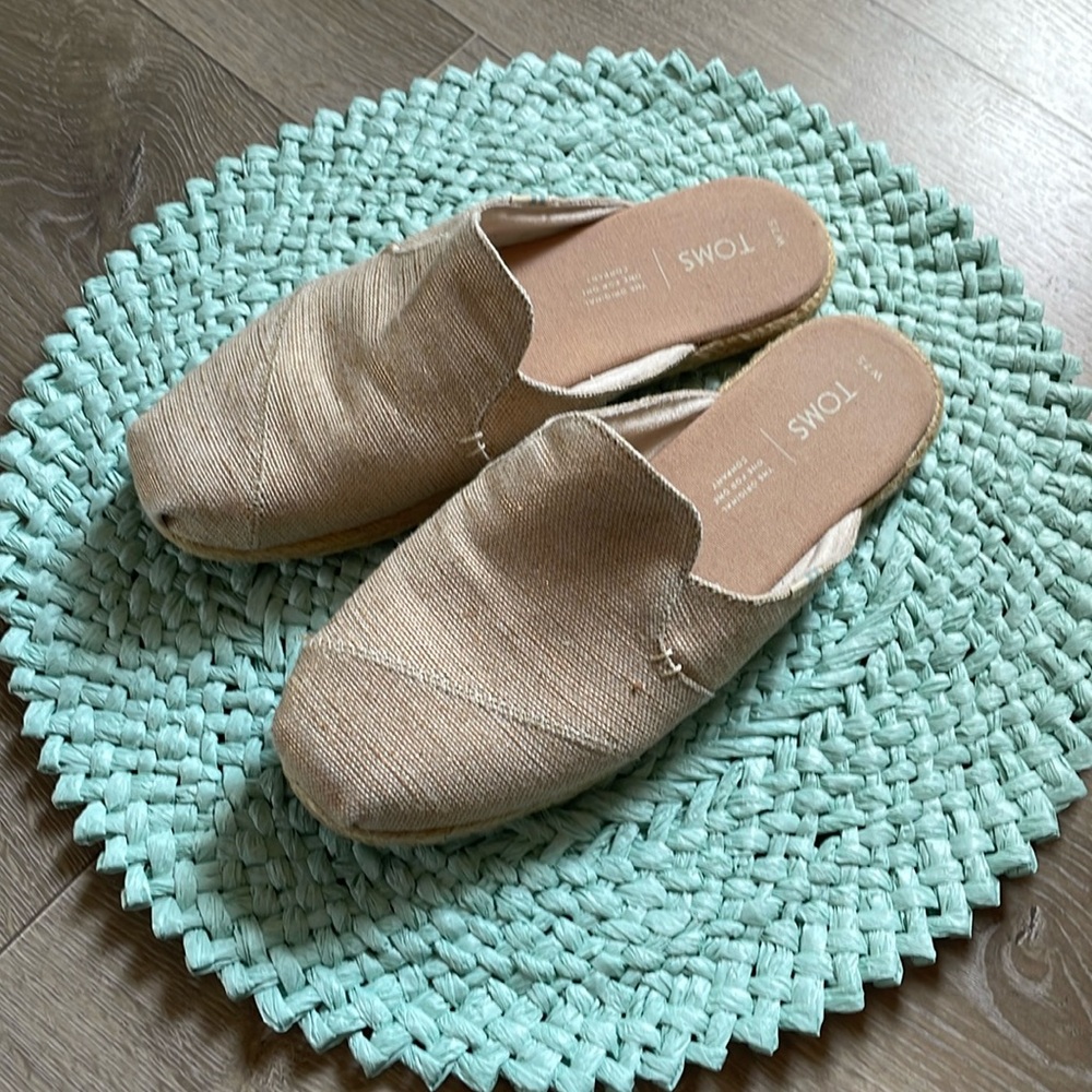 TOMS Mules